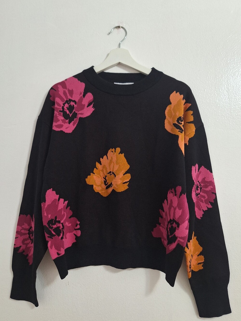 NWT Amour Vert Black Crewneck Sweater with Pink & Orange Floral Motif
